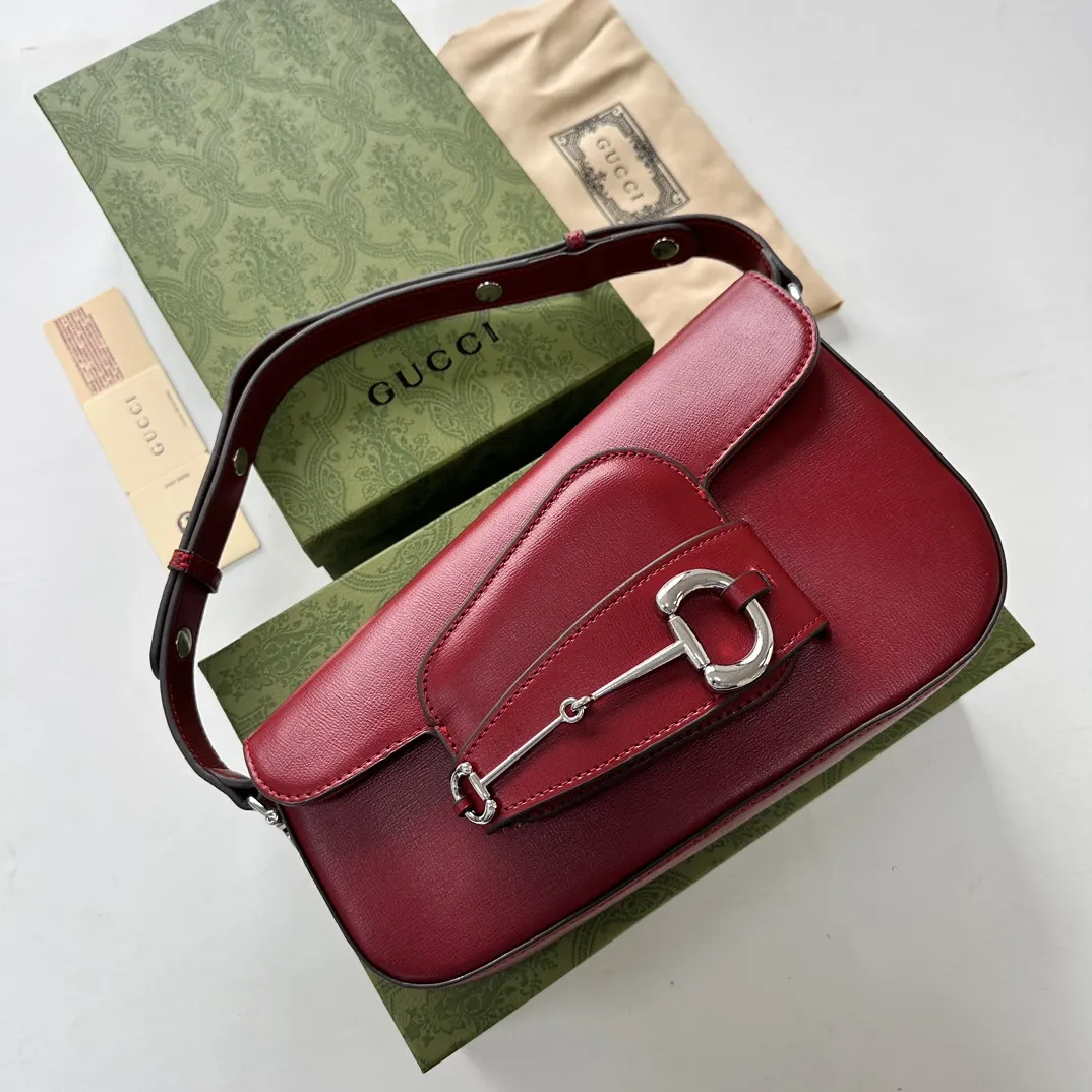 Alternative view of Gucci Horsebit Bags-2