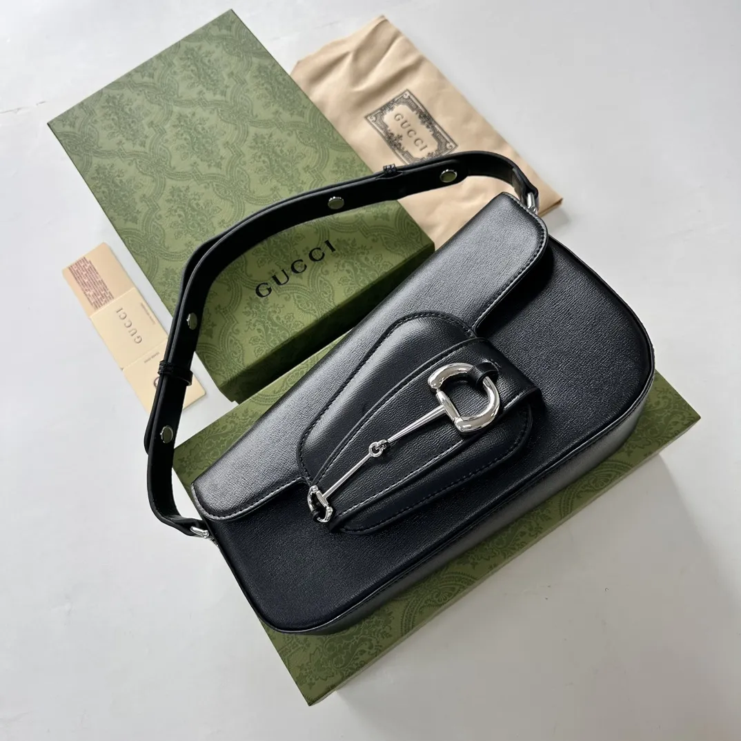 Alternative view of Gucci Horsebit Bags-3