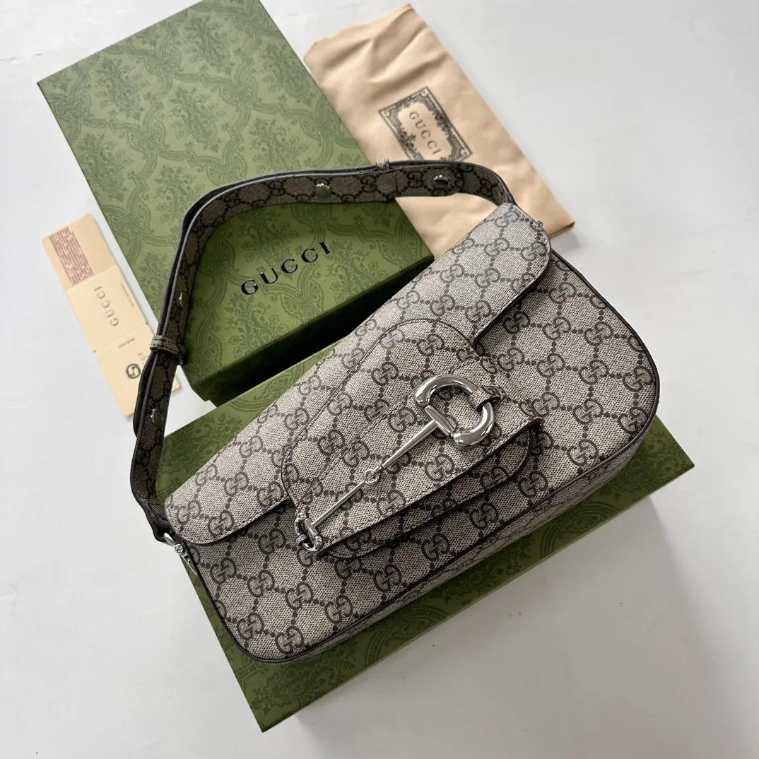 Alternative view of Gucci Horsebit Bags-5