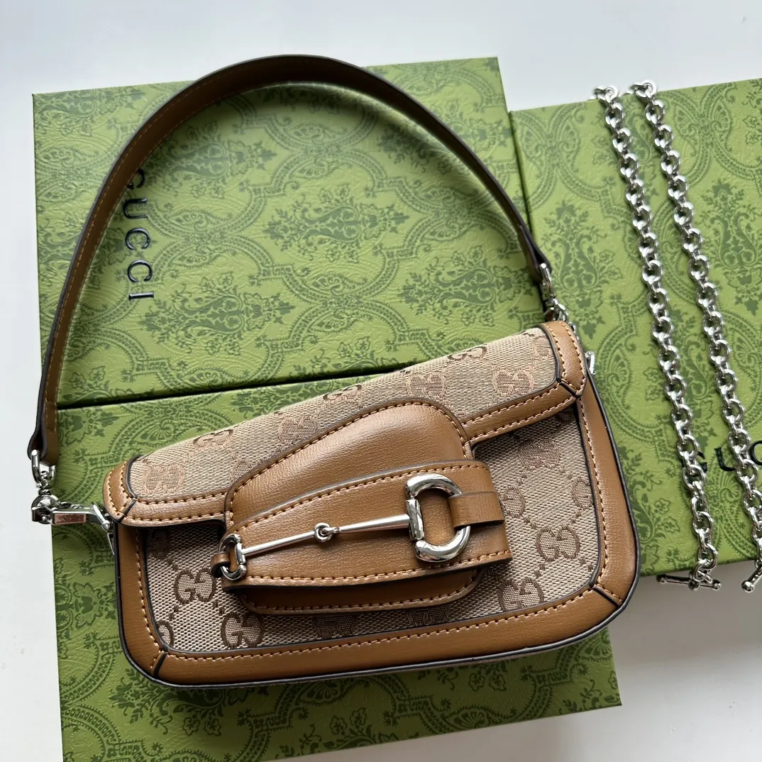 Alternative view of Gucci Horsebit Bags-11