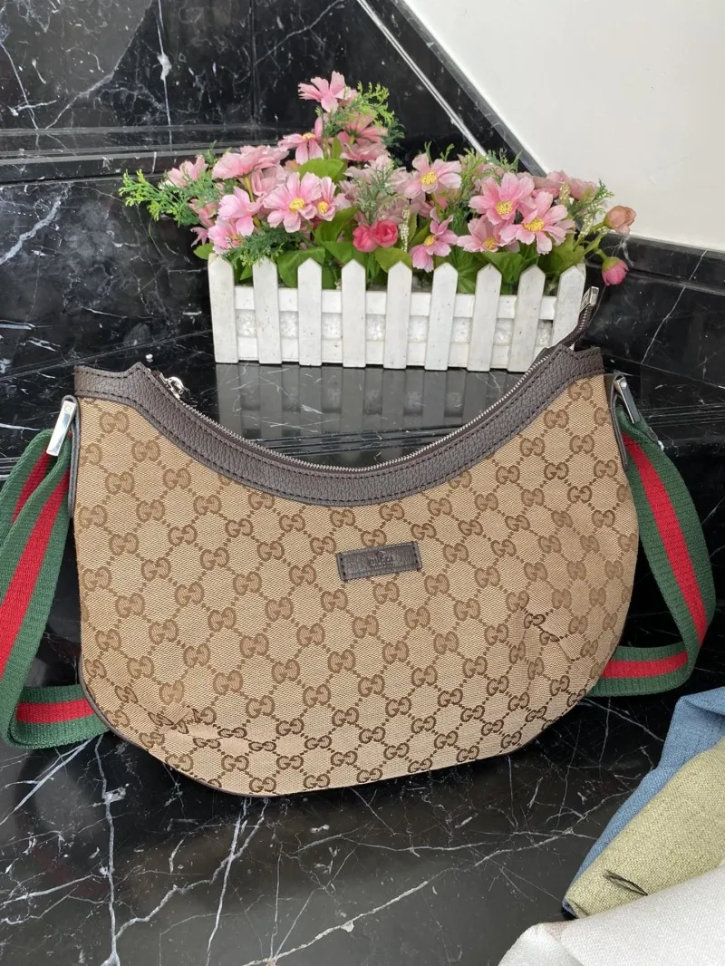 Gucci Satchel Bags-3