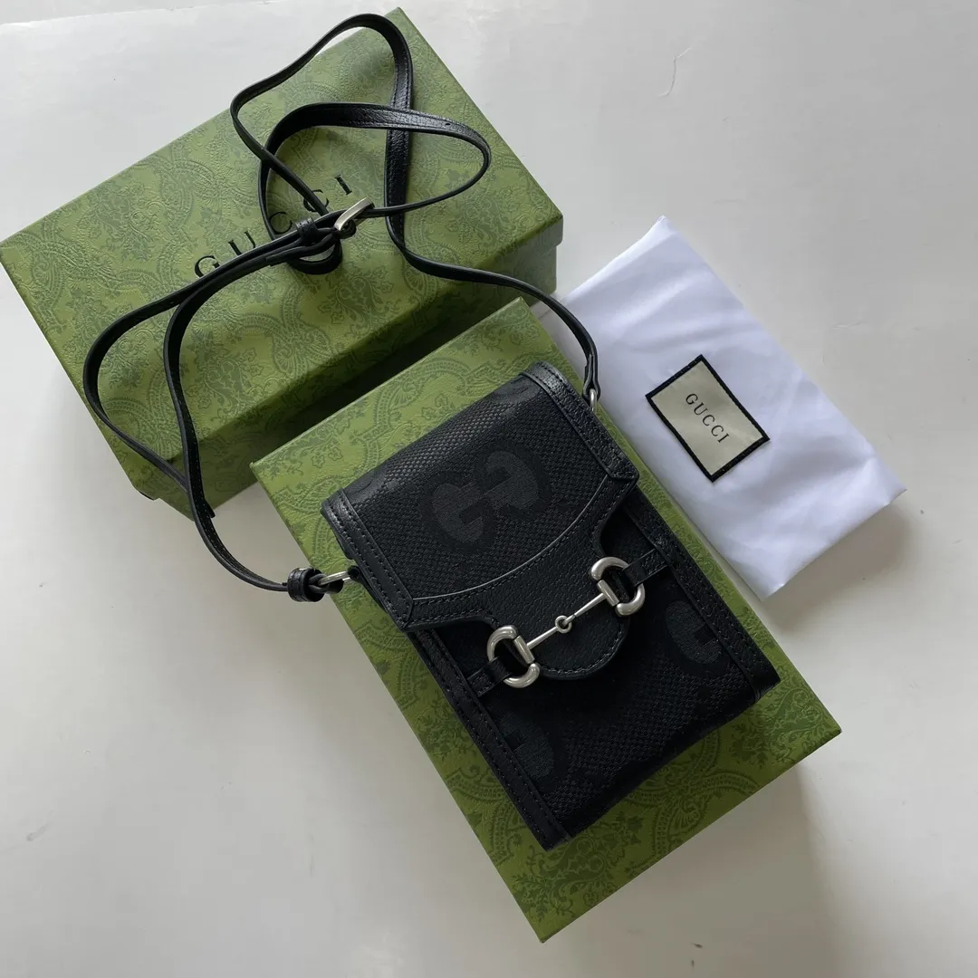 Alternative view of Gucci Satchel Bags-8