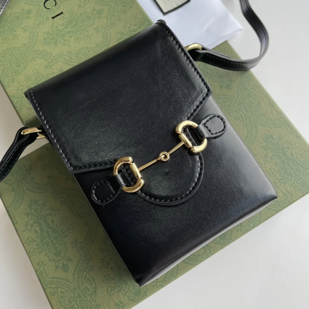 Alternative view of Gucci Satchel Bags-9