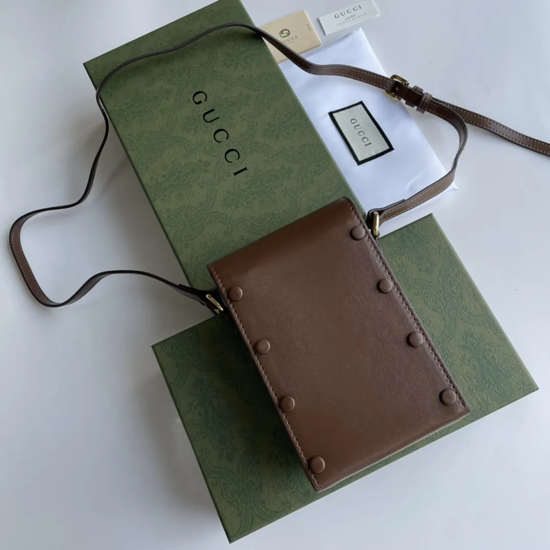 Alternative view of Gucci Satchel Bags-16