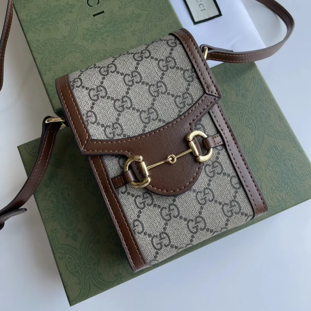Alternative view of Gucci Satchel Bags-18