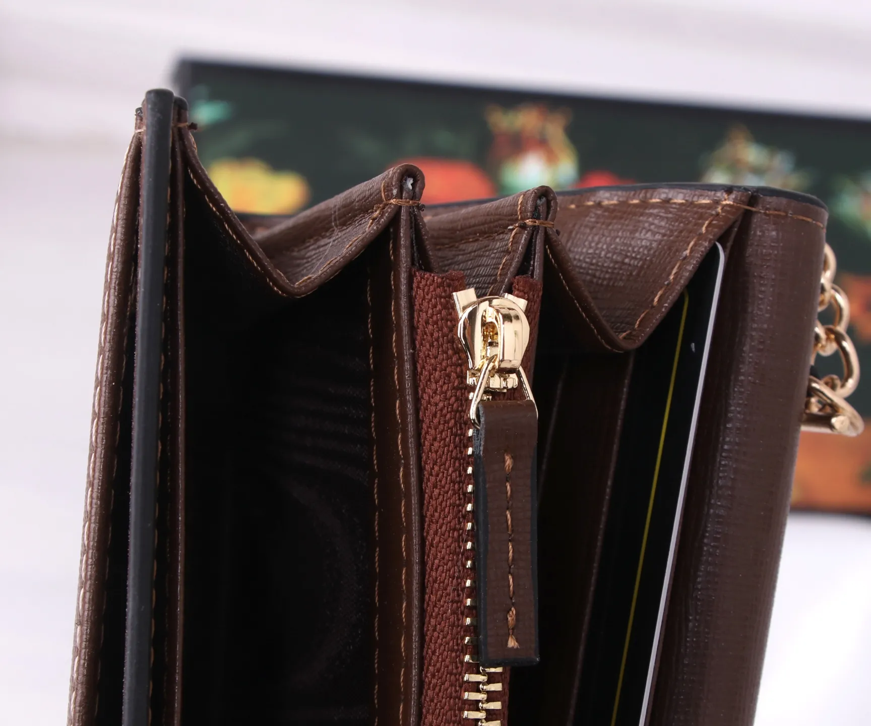 Gucci Satchel Bags-19 - Image 8