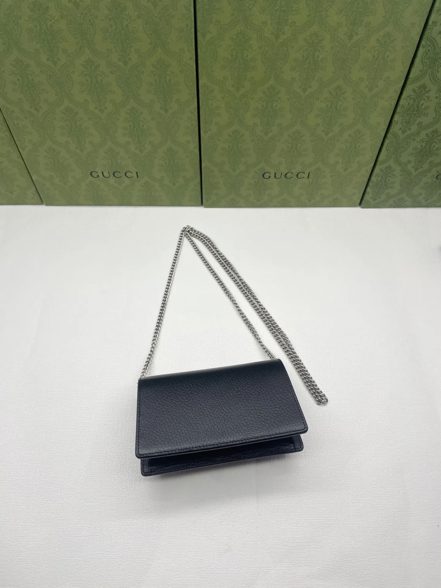 Alternative view of Gucci Satchel Bags-26