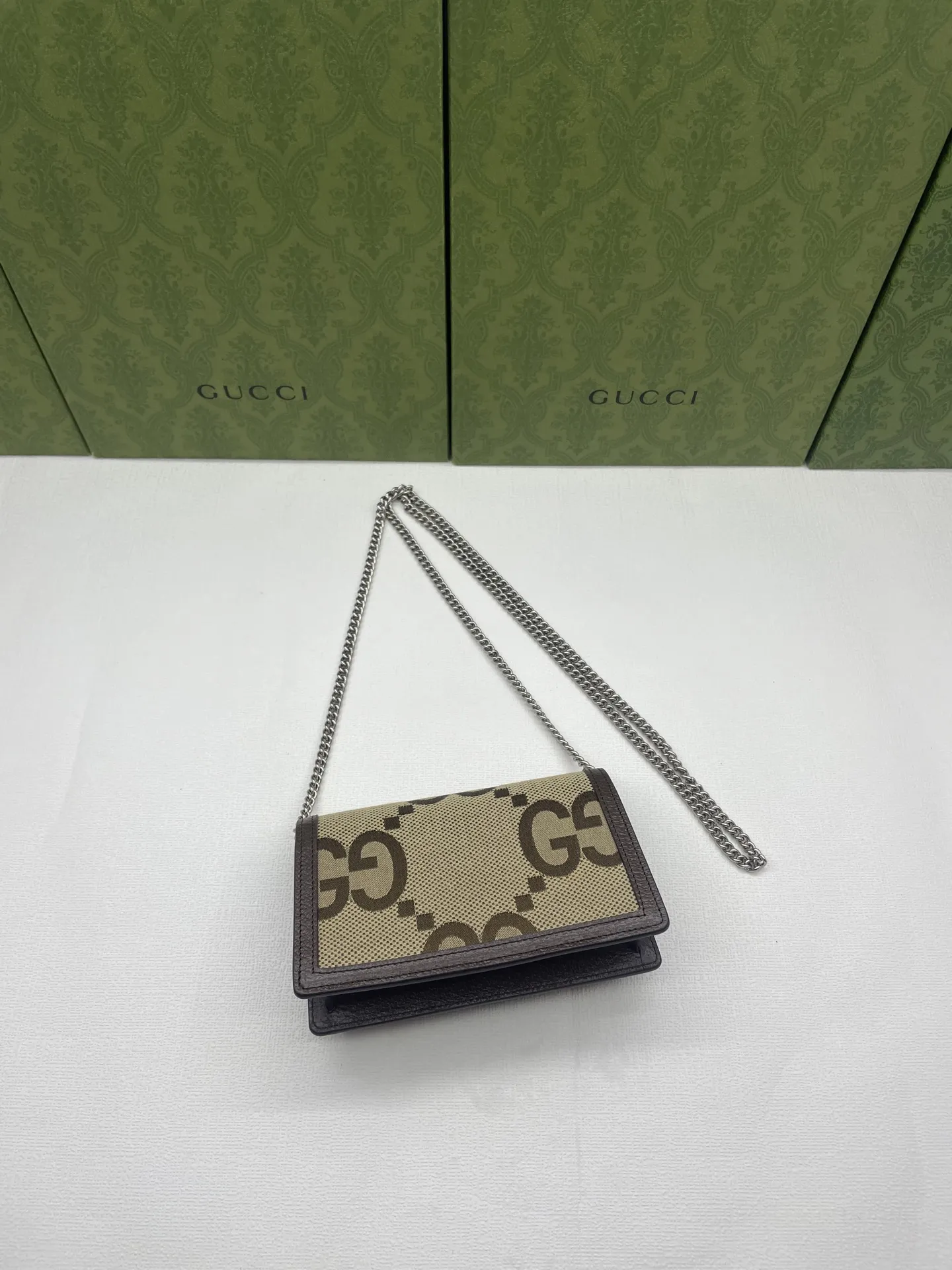 Alternative view of Gucci Satchel Bags-31