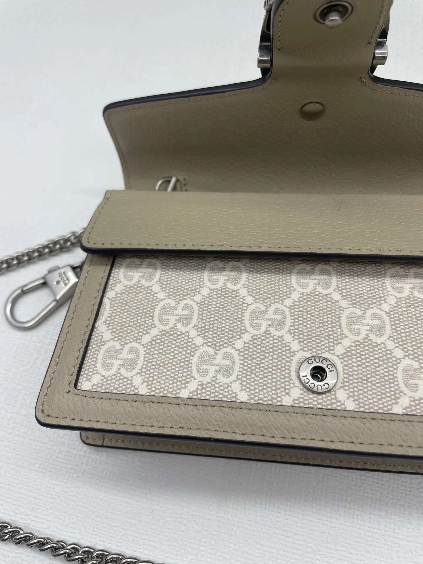 Gucci Satchel Bags-32 - Image 7