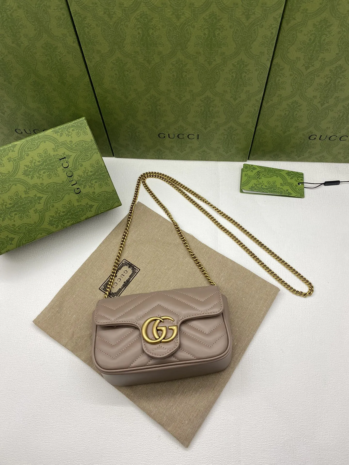 Gucci Satchel Bags-38