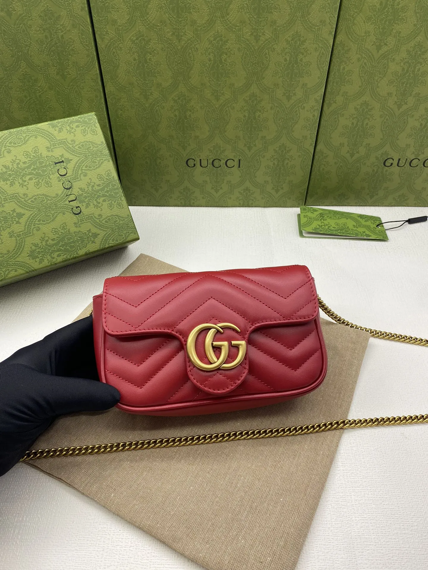 Gucci Satchel Bags-40 - Image 3