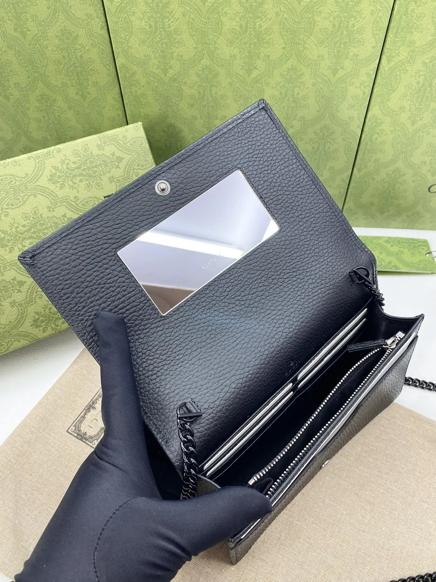 Gucci Satchel Bags-44 - Image 7