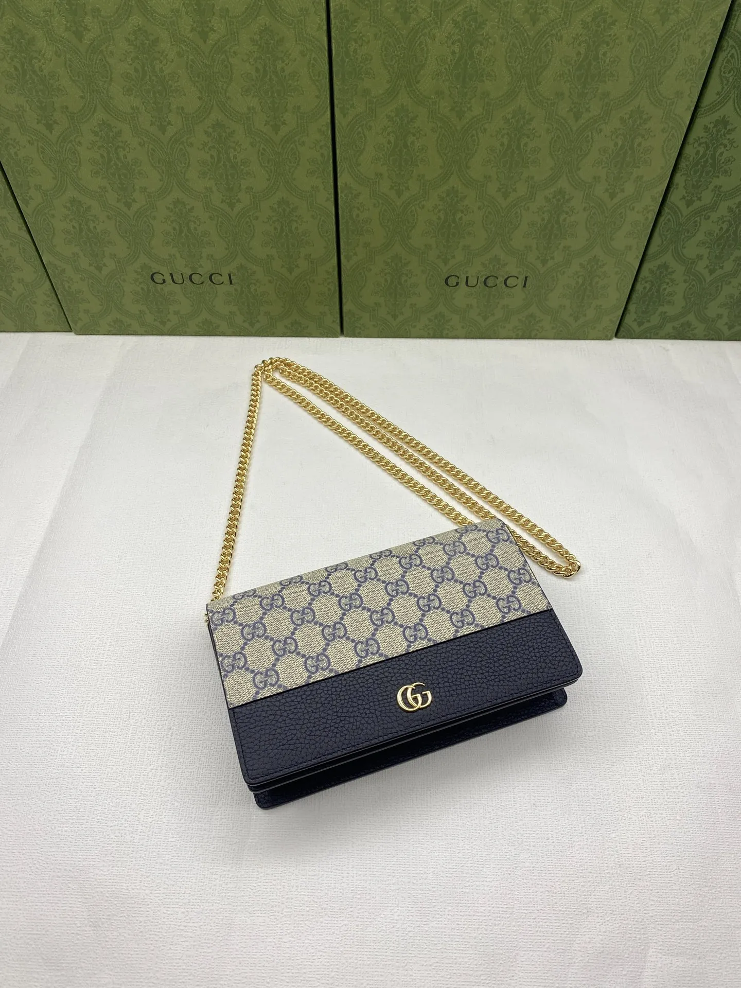 Gucci Satchel Bags-48