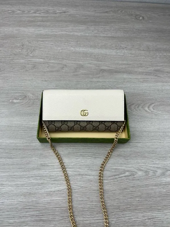 Gucci Satchel Bags-56