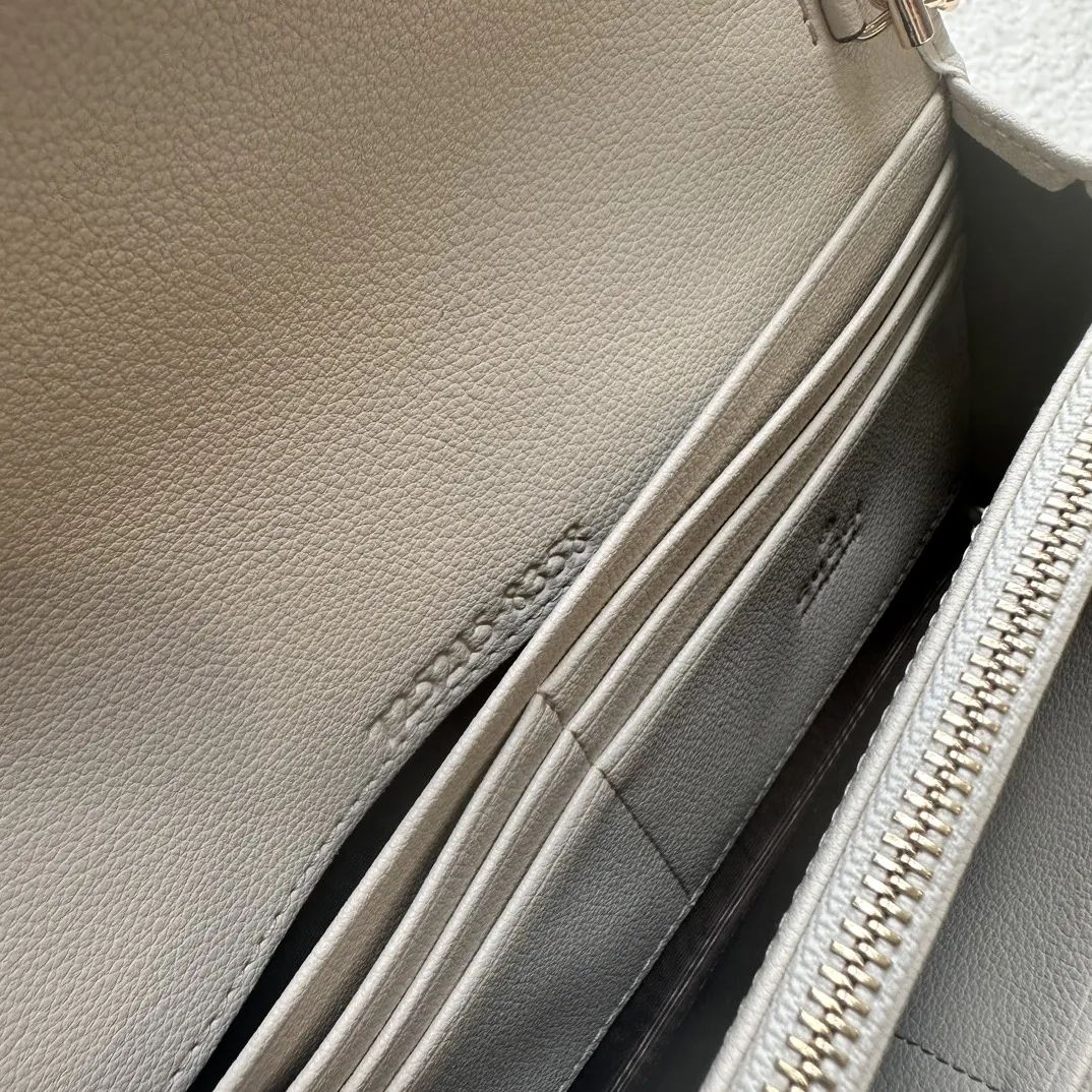 Gucci Satchel Bags-59 - Image 9