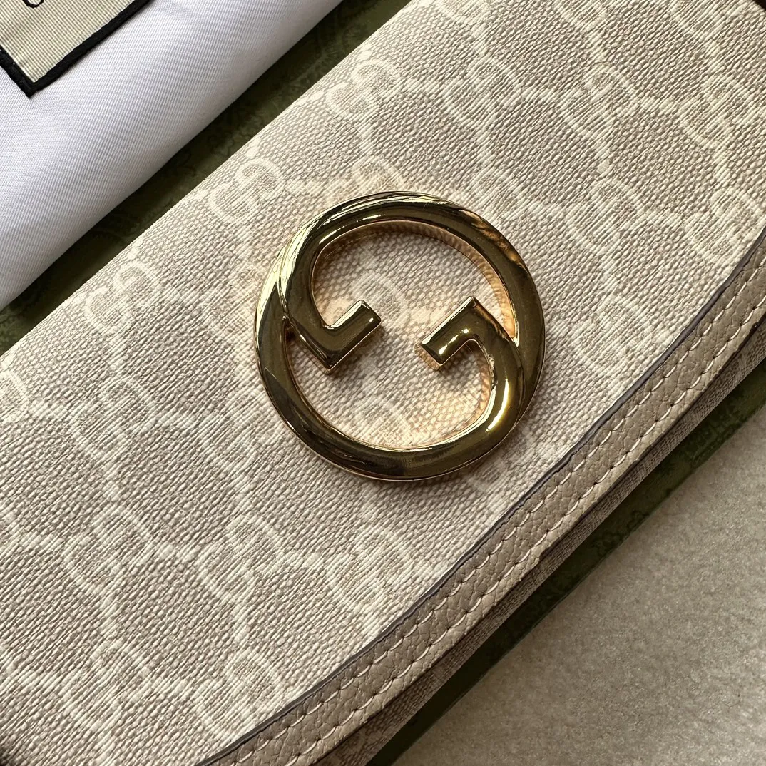 Gucci Satchel Bags-61 - Image 3