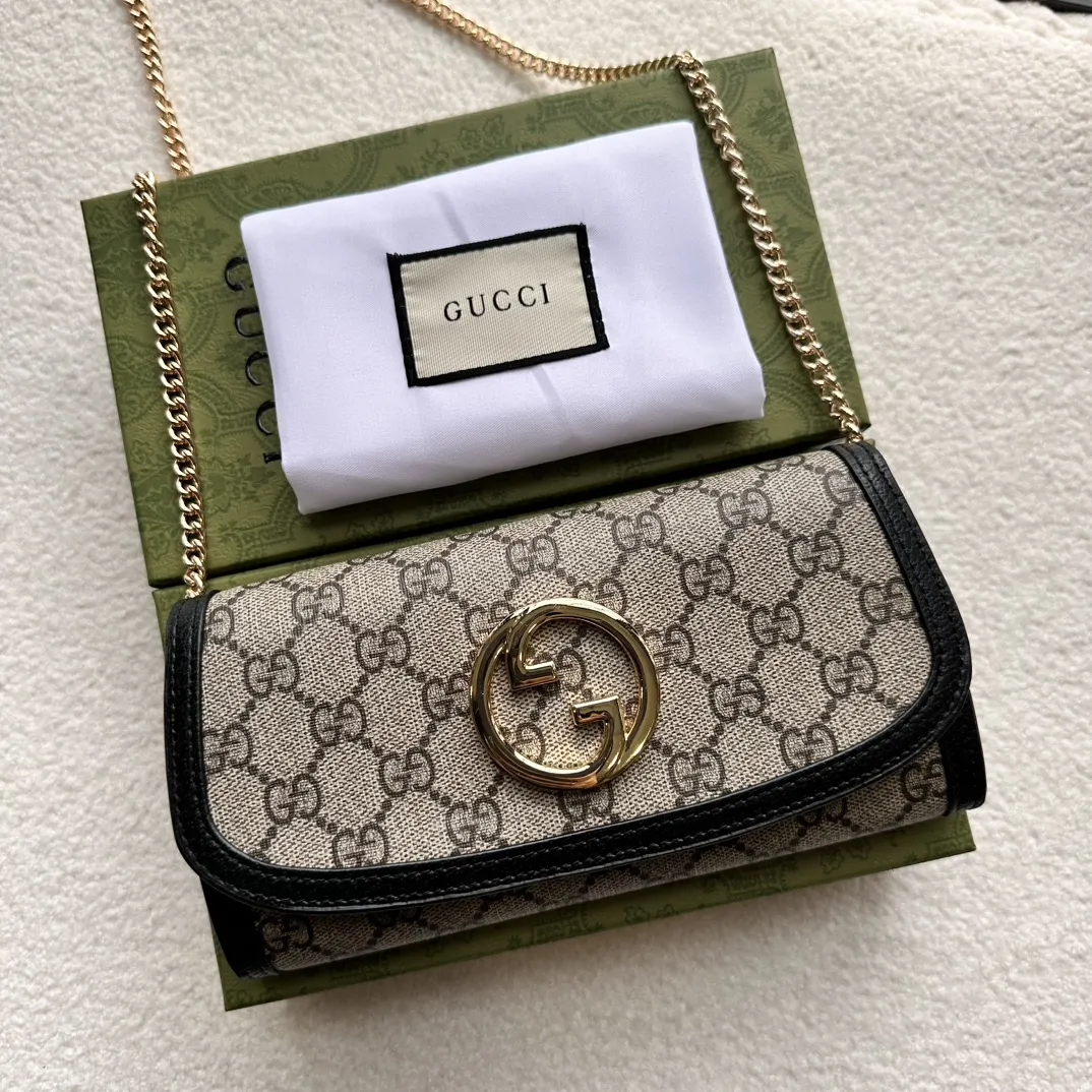 Alternative view of Gucci Satchel Bags-62