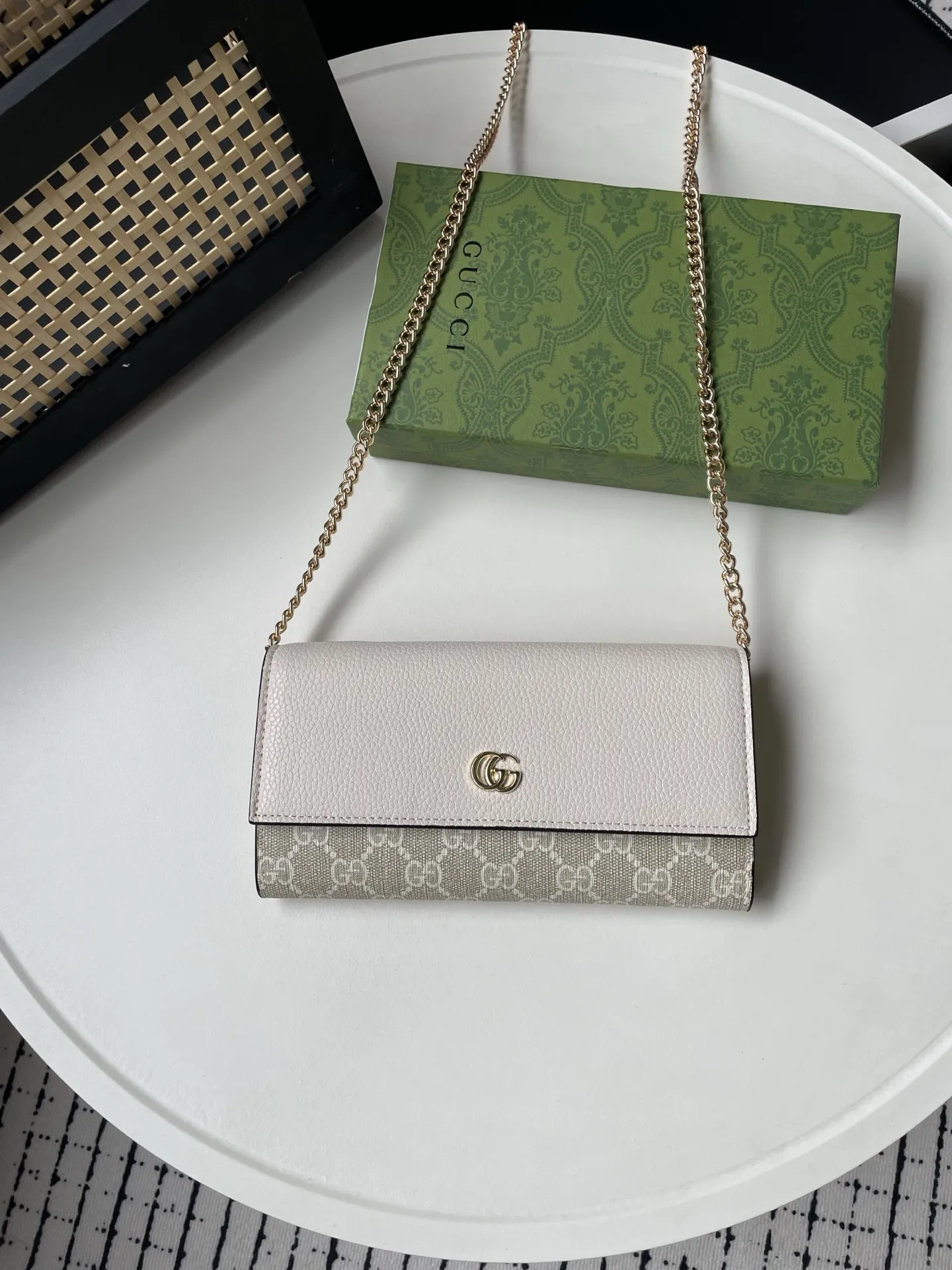 Gucci Satchel Bags-77