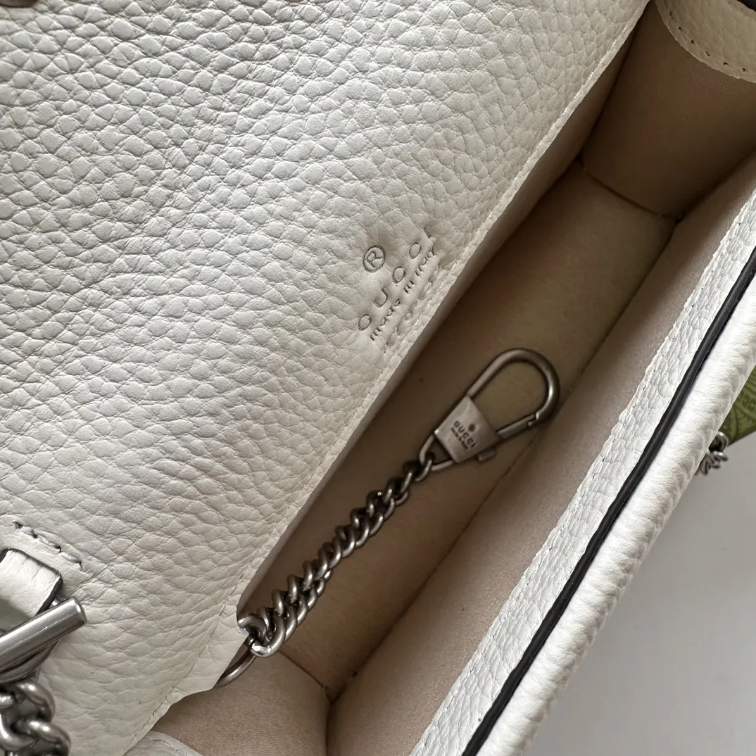 Alternative view of Gucci Satchel Bags-86
