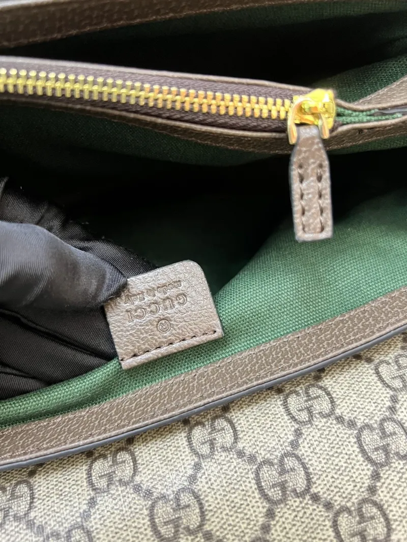 Alternative view of Gucci Satchel Bags-95