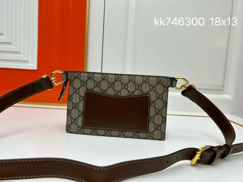 Alternative view of Gucci Satchel Bags-98