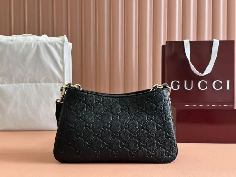 Alternative view of Gucci Satchel Bags-126