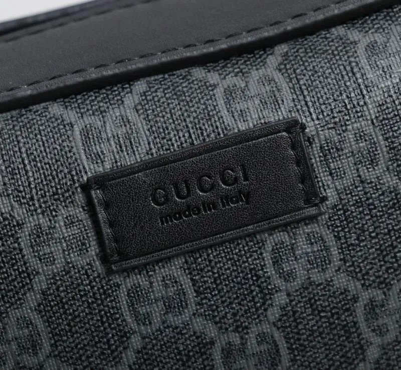 Alternative view of Gucci Satchel Bags-131