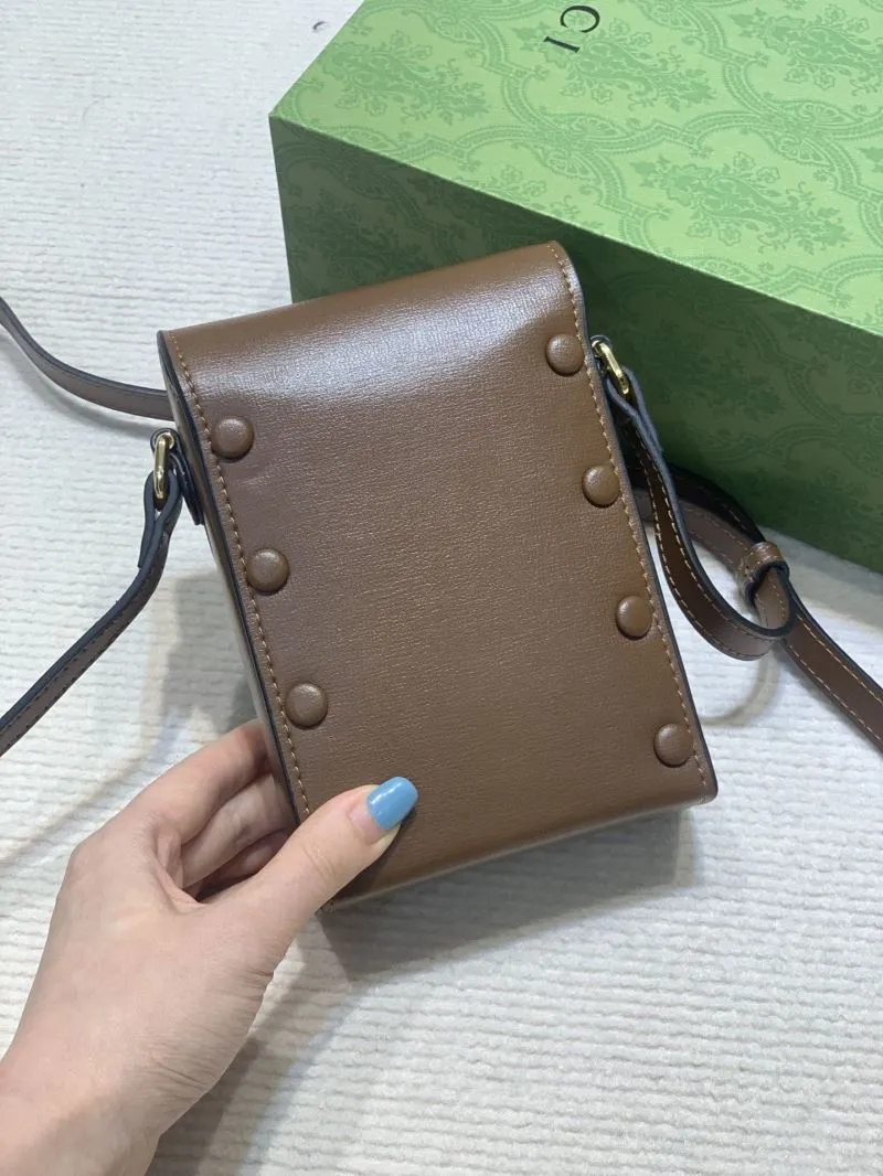 Alternative view of Gucci Satchel Bags-171
