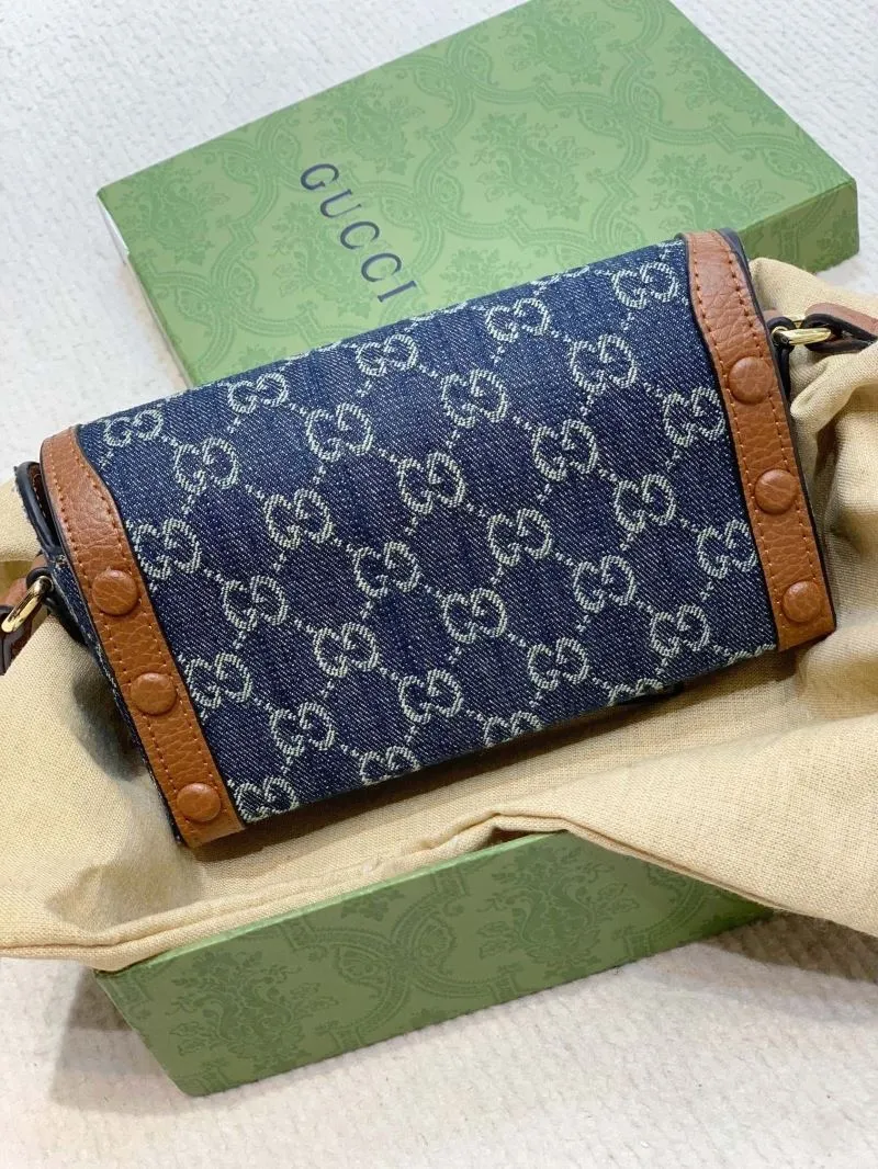 Alternative view of Gucci Satchel Bags-179