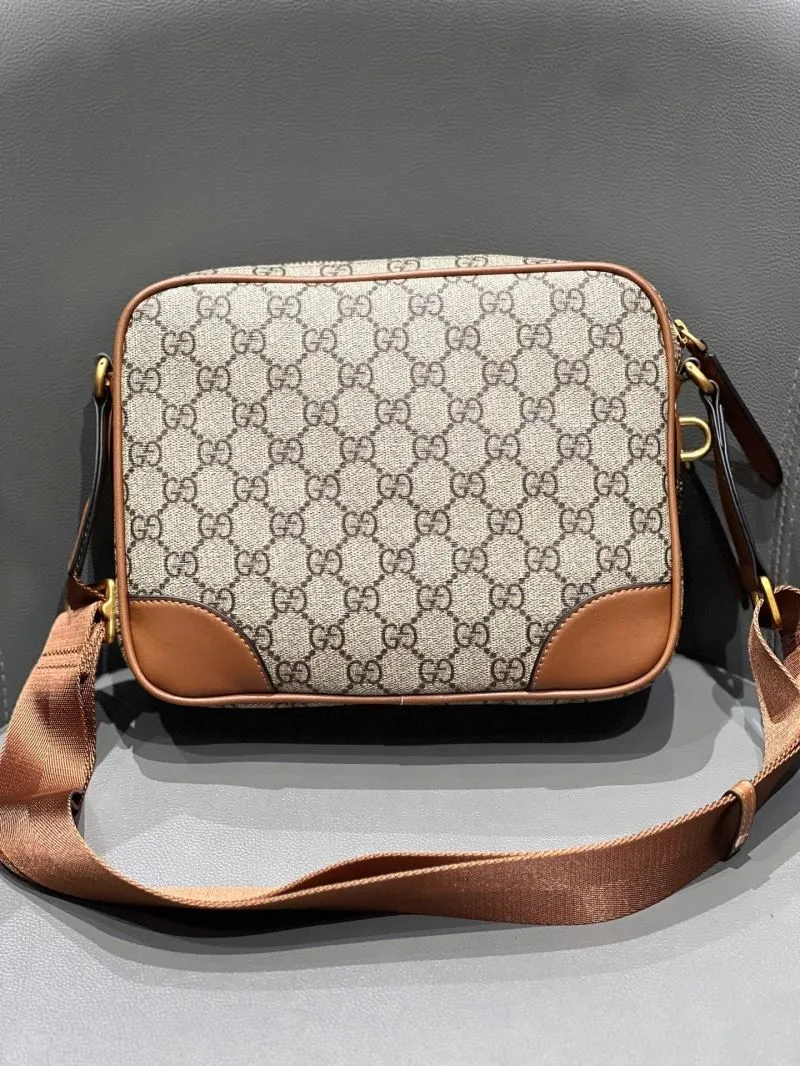 Alternative view of Gucci Satchel Bags-184