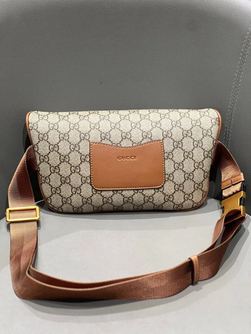 Alternative view of Gucci Satchel Bags-186