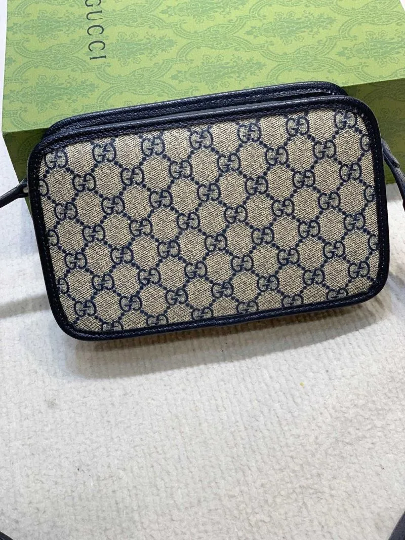 Alternative view of Gucci Satchel Bags-198