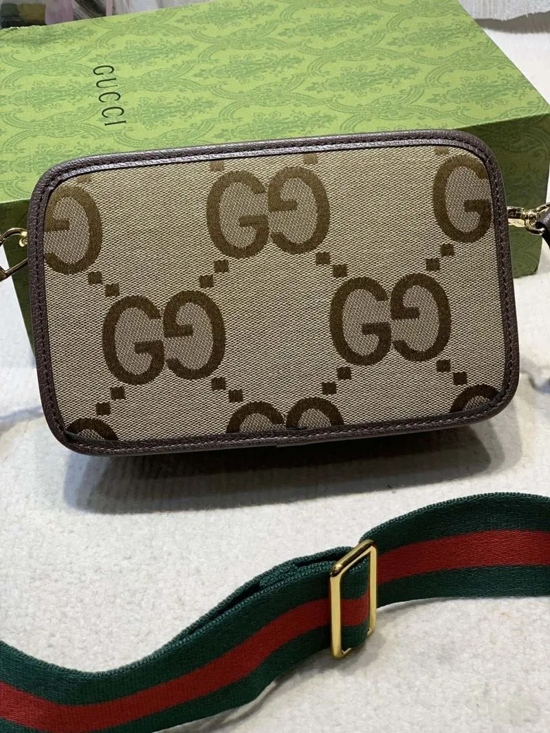 Alternative view of Gucci Satchel Bags-200