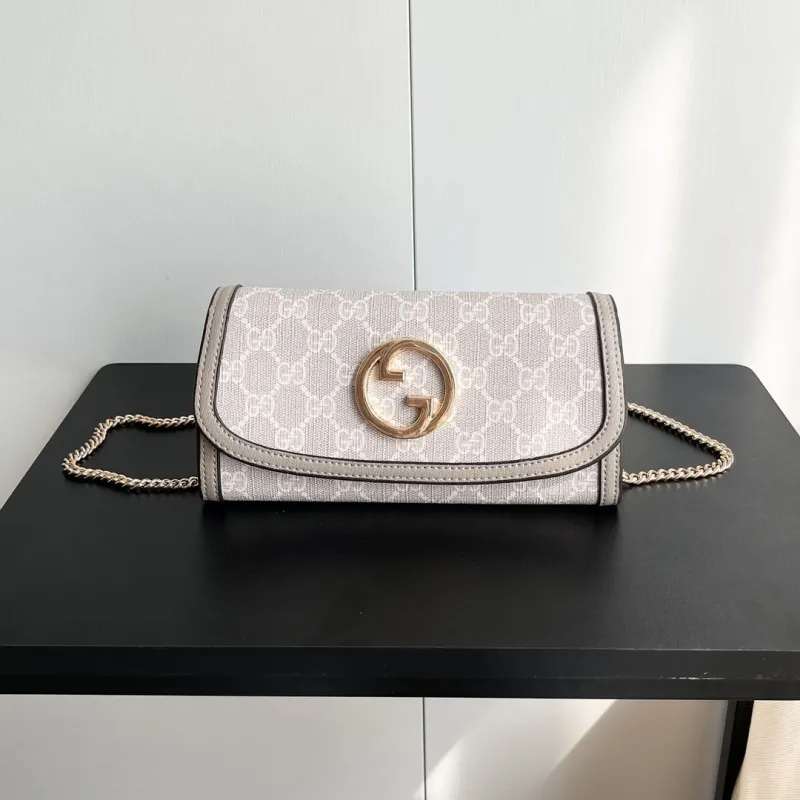 Alternative view of Gucci Satchel Bags-228