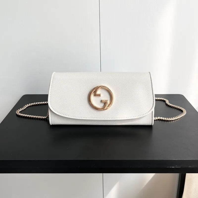 Alternative view of Gucci Satchel Bags-229