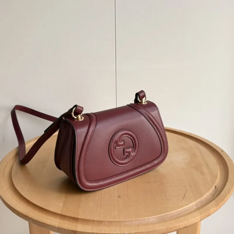 Alternative view of Gucci Satchel Bags-235