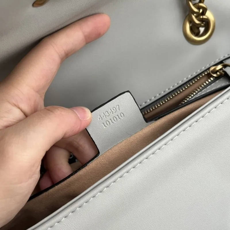Alternative view of Gucci Satchel Bags-244