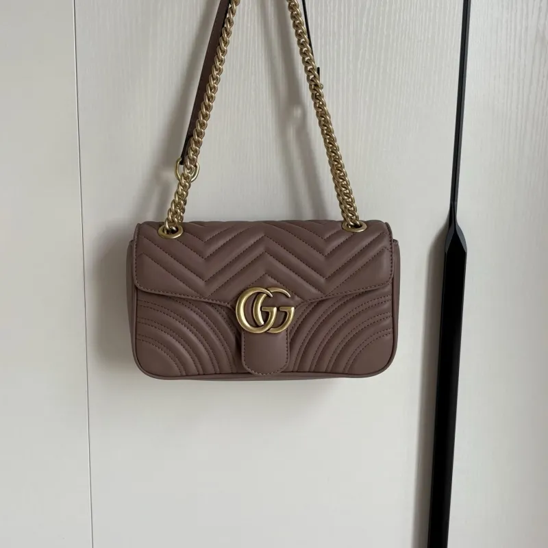 Alternative view of Gucci Satchel Bags-261