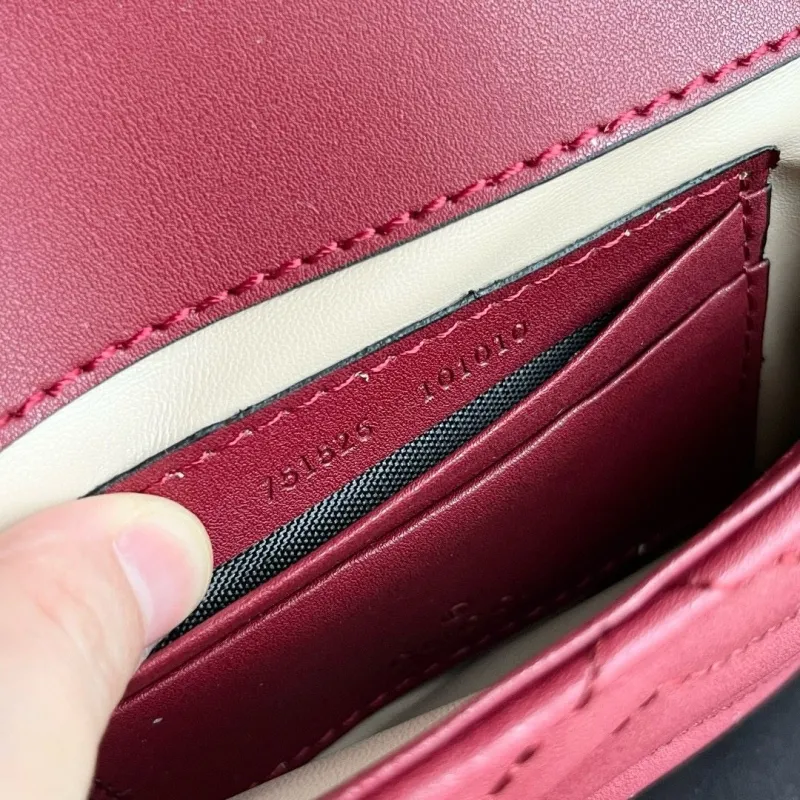 Alternative view of Gucci Satchel Bags-272