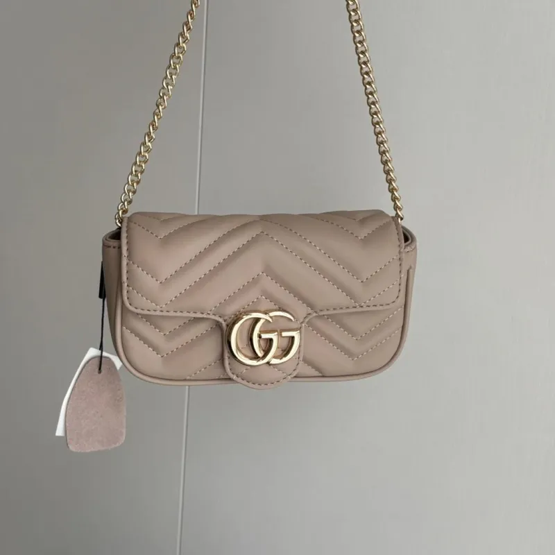 Alternative view of Gucci Satchel Bags-306