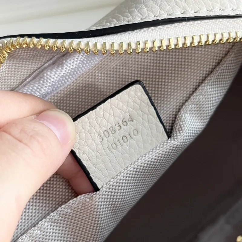 Gucci Satchel Bags-322 - Image 9