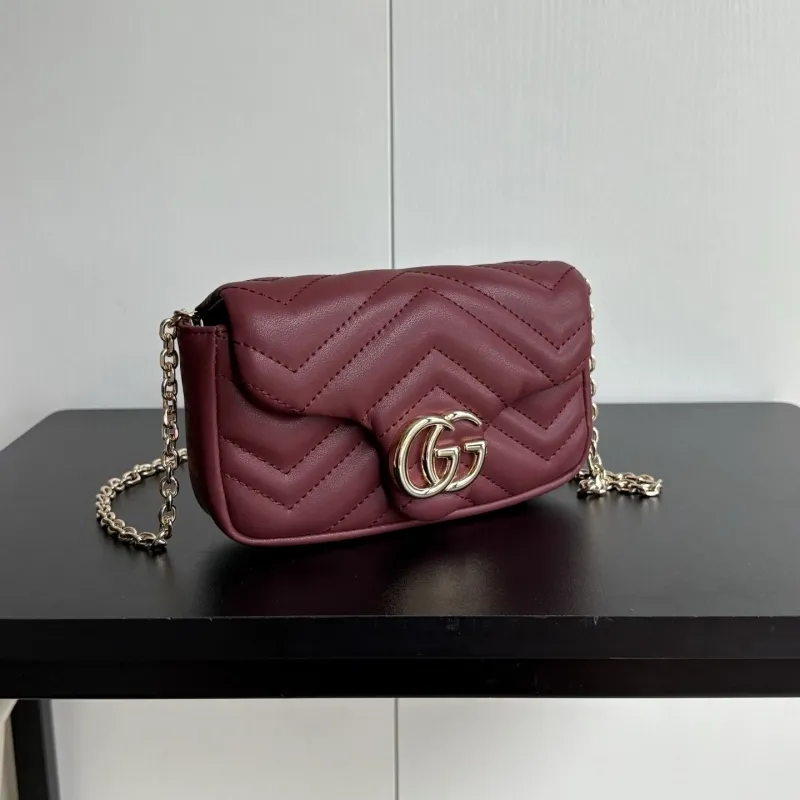 Alternative view of Gucci Satchel Bags-335