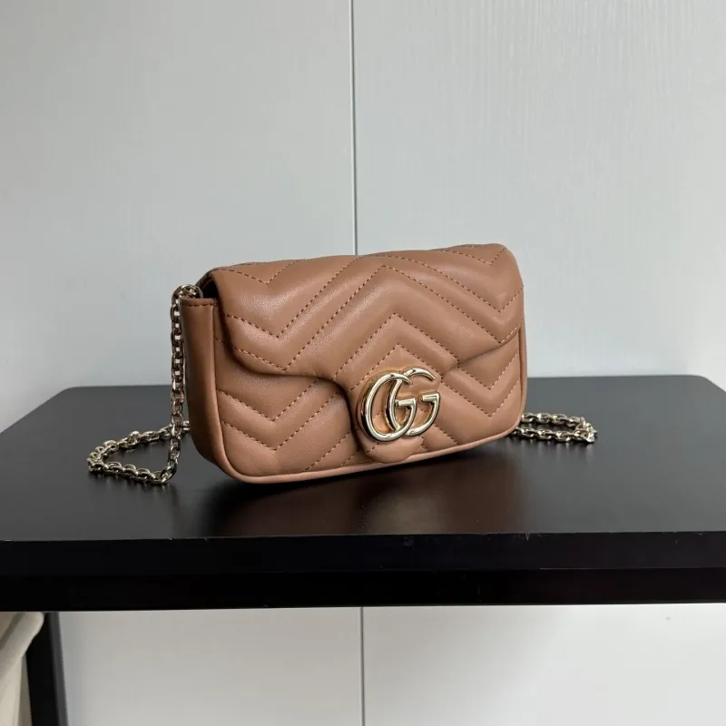 Alternative view of Gucci Satchel Bags-336