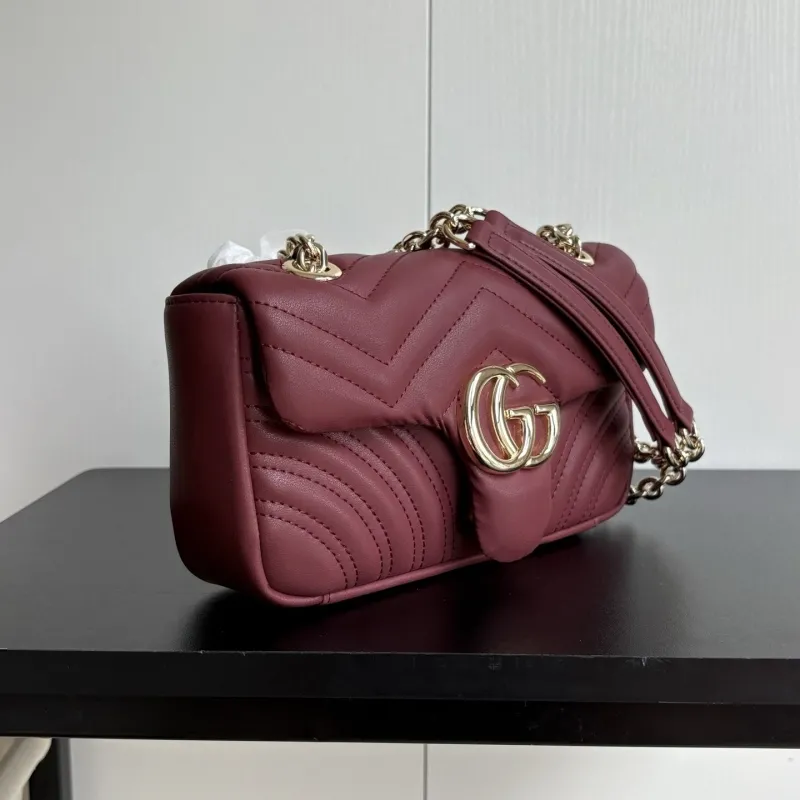 Alternative view of Gucci Satchel Bags-339