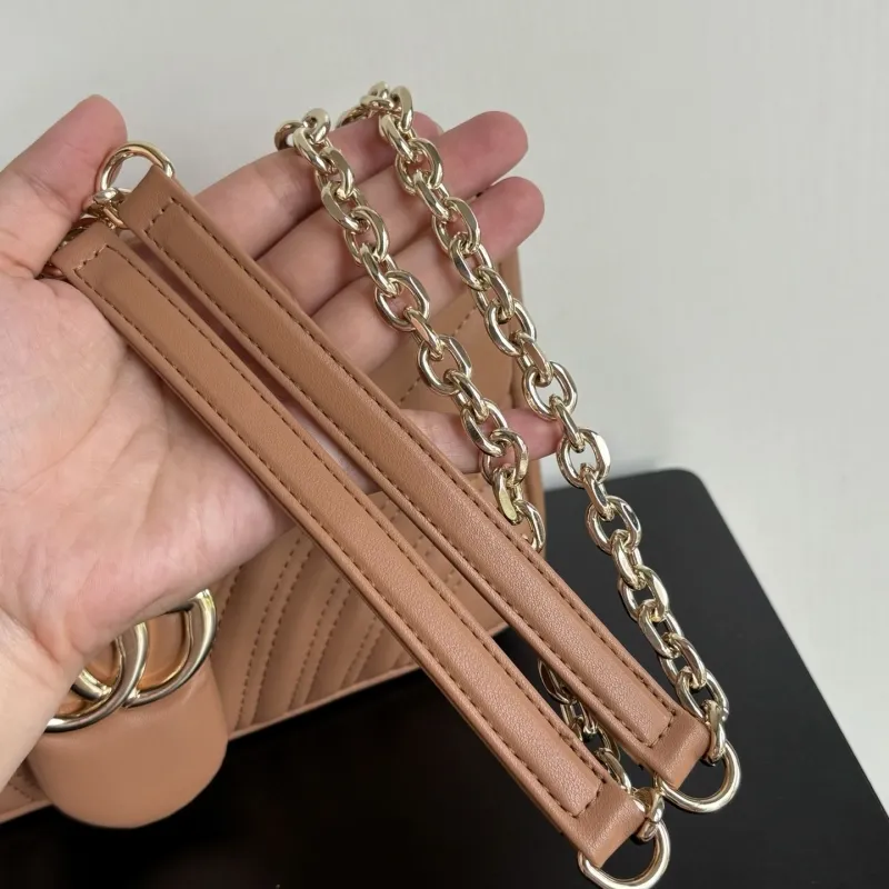 Alternative view of Gucci Satchel Bags-343