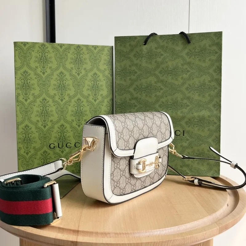 Alternative view of Gucci Satchel Bags-377
