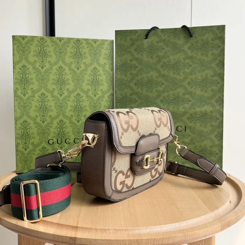 Alternative view of Gucci Satchel Bags-381