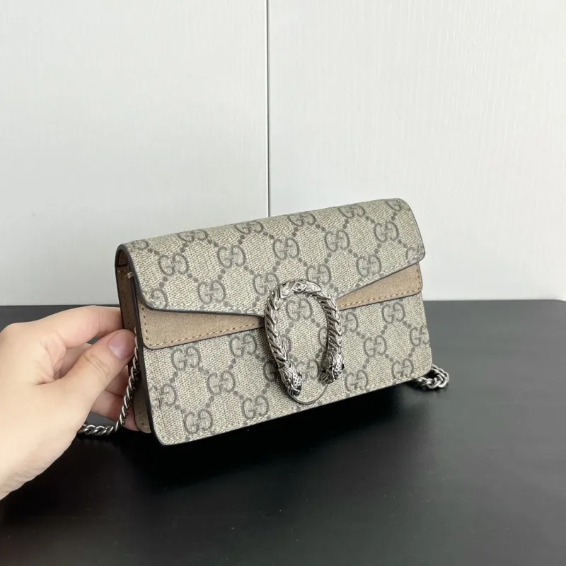 Alternative view of Gucci Satchel Bags-393