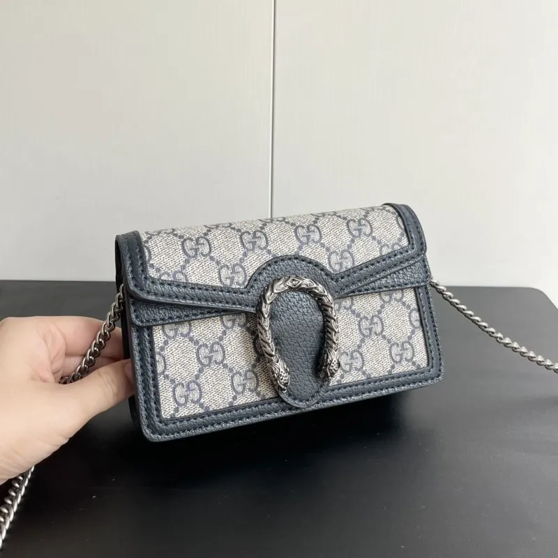 Alternative view of Gucci Satchel Bags-398