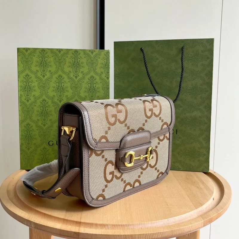 Alternative view of Gucci Satchel Bags-471
